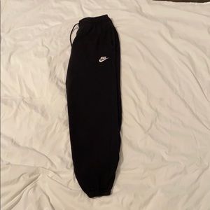 Size small women’s sweatpants
